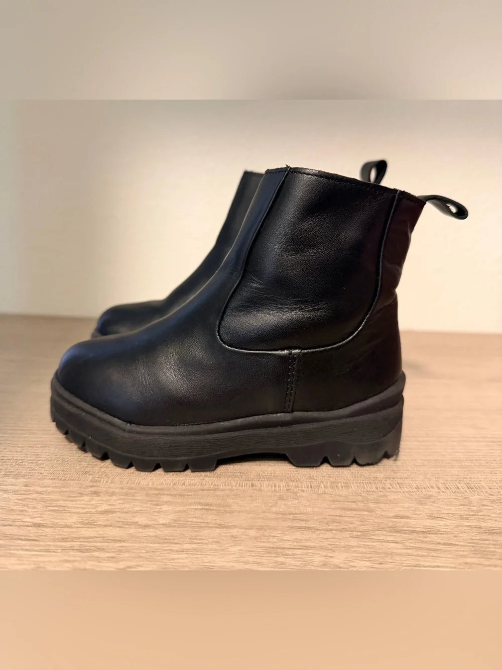 Zara Black Kids Chelsea Lug Boots